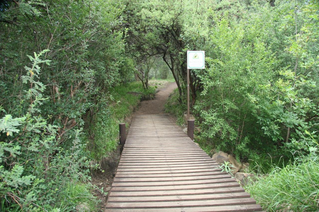The Gate Guesthouse Clarens Exteriör bild